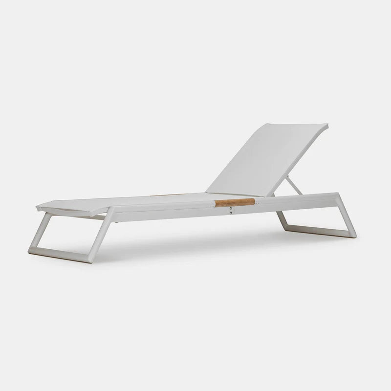 BREEZE STACKING SUN LOUNGE ALUMINUM