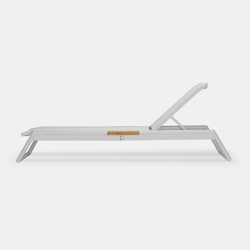 BREEZE STACKING SUN LOUNGE ALUMINUM