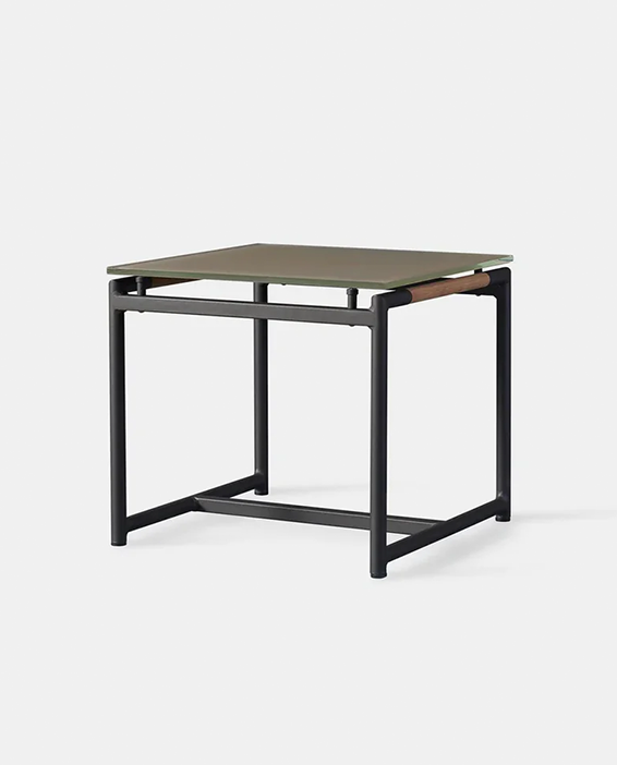 BREEZE SIDE TABLE ALUMINUM
