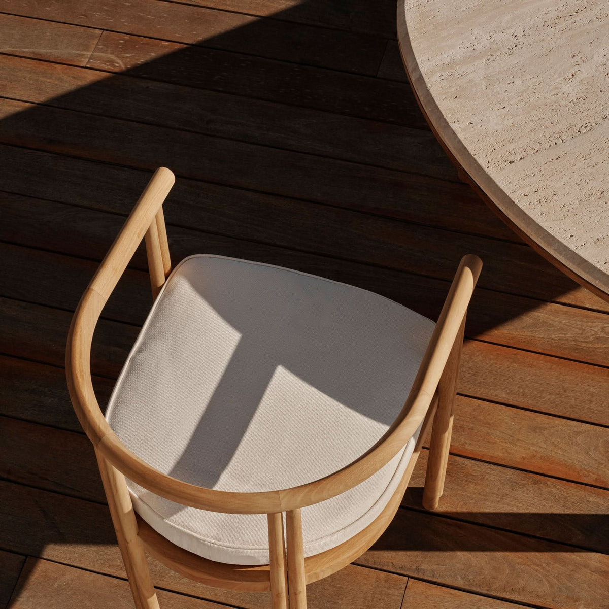 COVE TEAK DINING CHAIR