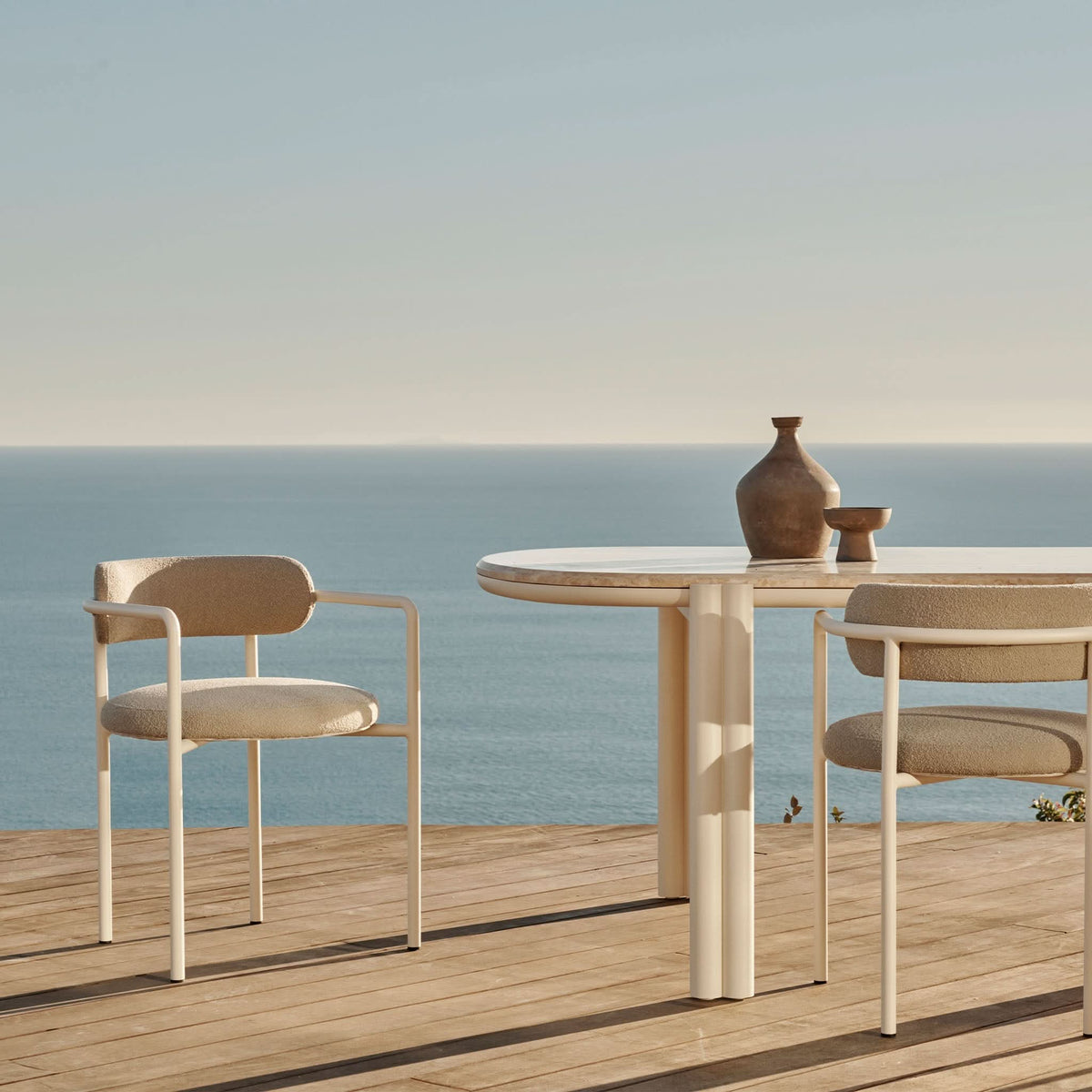 PORTO ALUMINUM DINING CHAIR