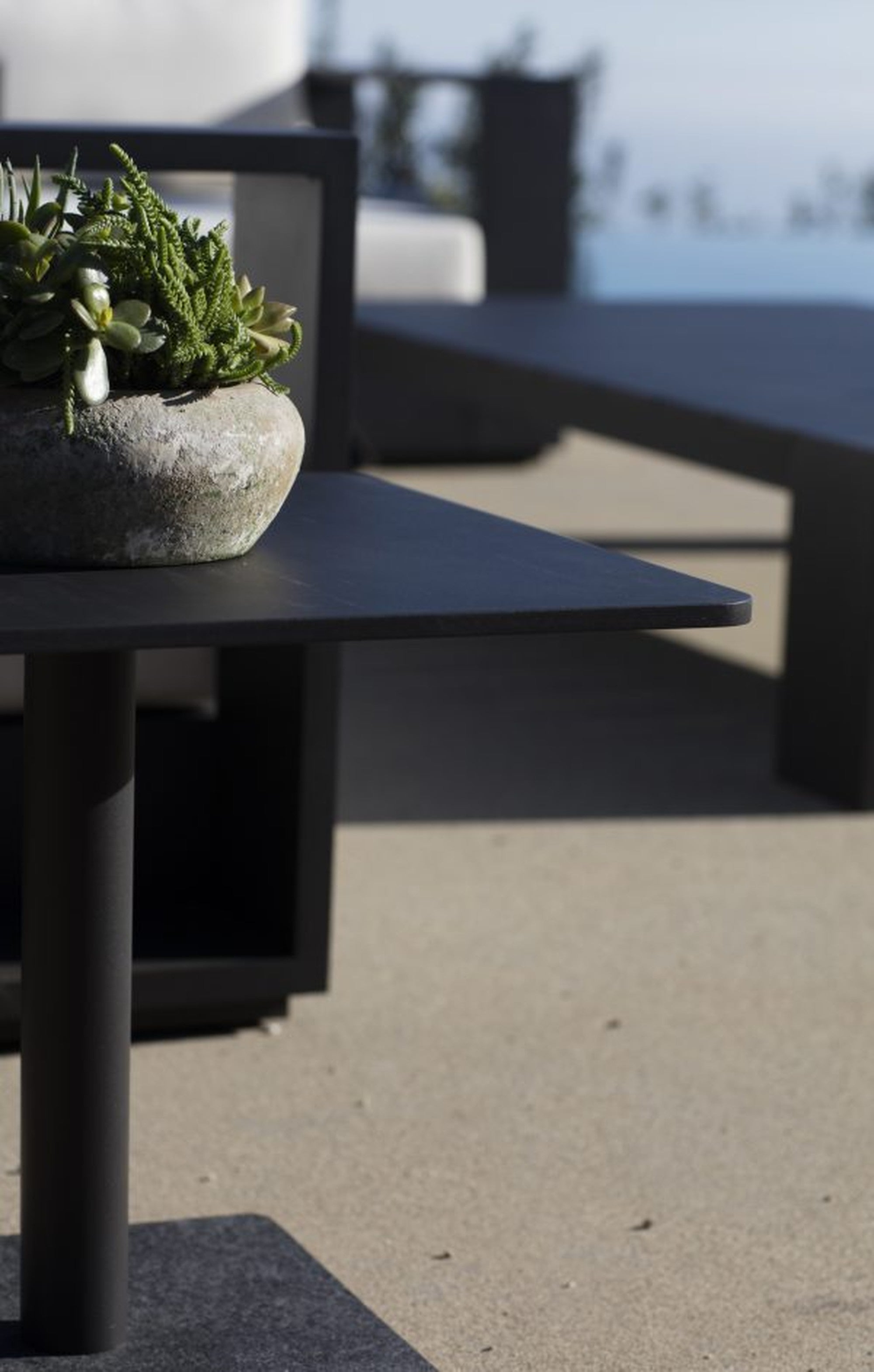MADISON SQUARE TABLE