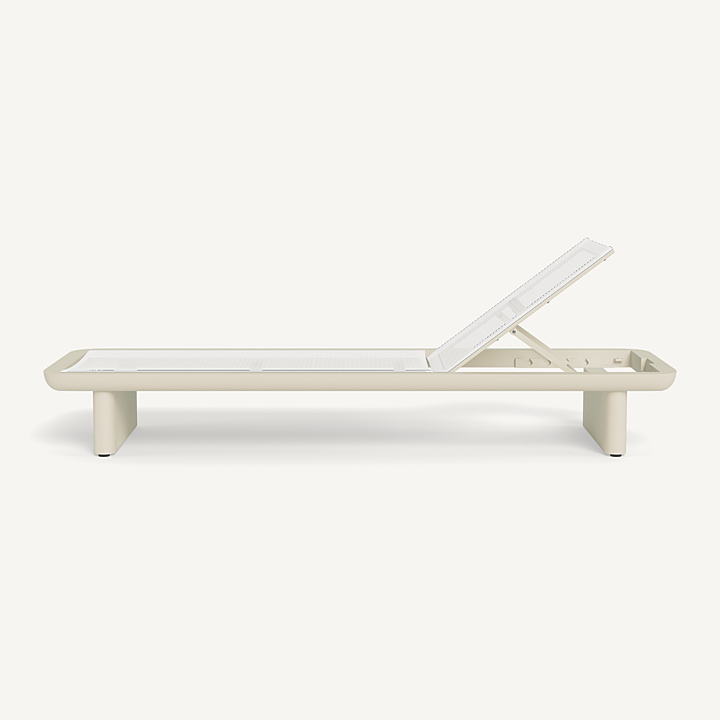 VICTORIA SUN LOUNGER