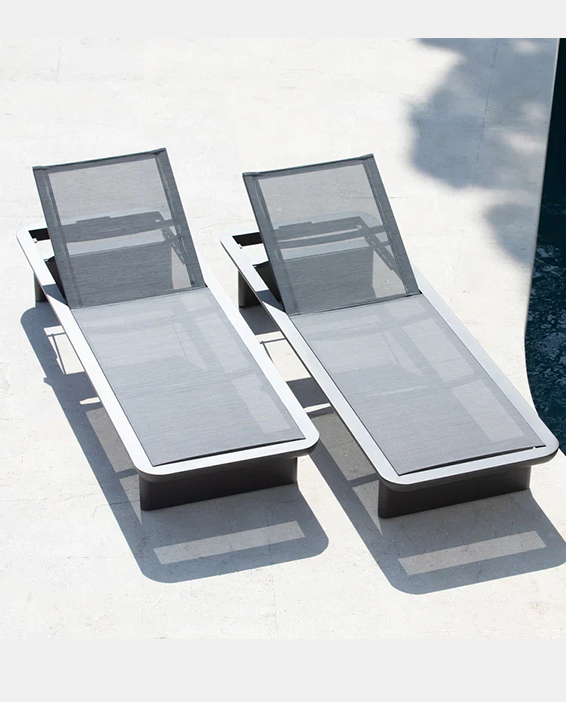 VICTORIA SUN LOUNGE ALUMINUM ASTEROID