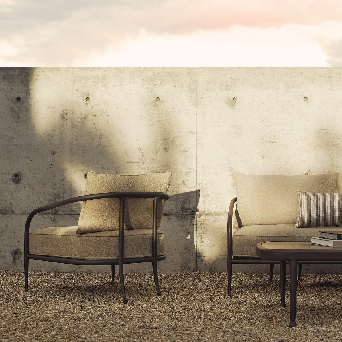 ANDRE LOUNGE CHAIR