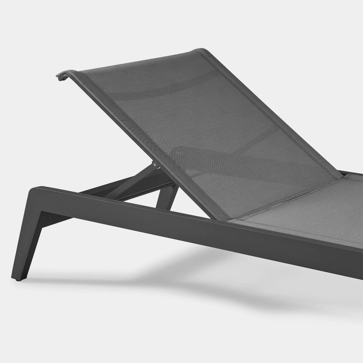 PACIFIC ALUMINUM STACKING SUN LOUNGE
