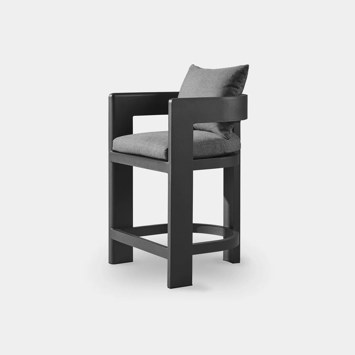 VICTORIA COUNTER STOOL